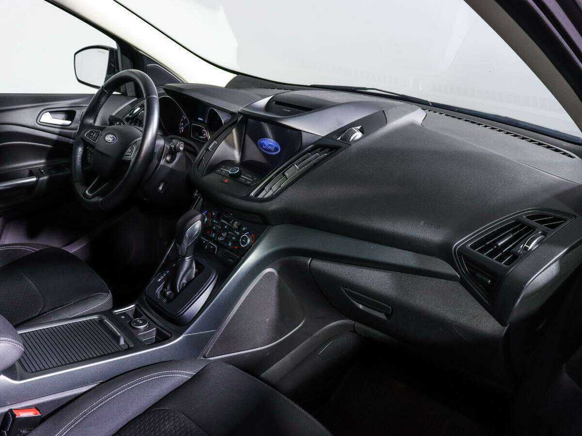 Ford Kuga с пробегом — 2018 год. Фото: #6