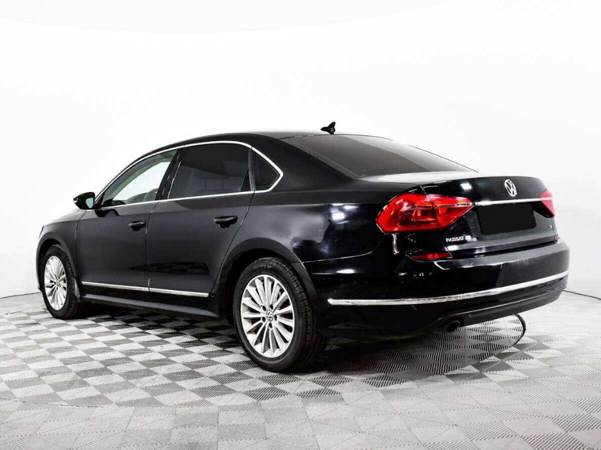Volkswagen Passat с пробегом — 2016 год. Фото: #6