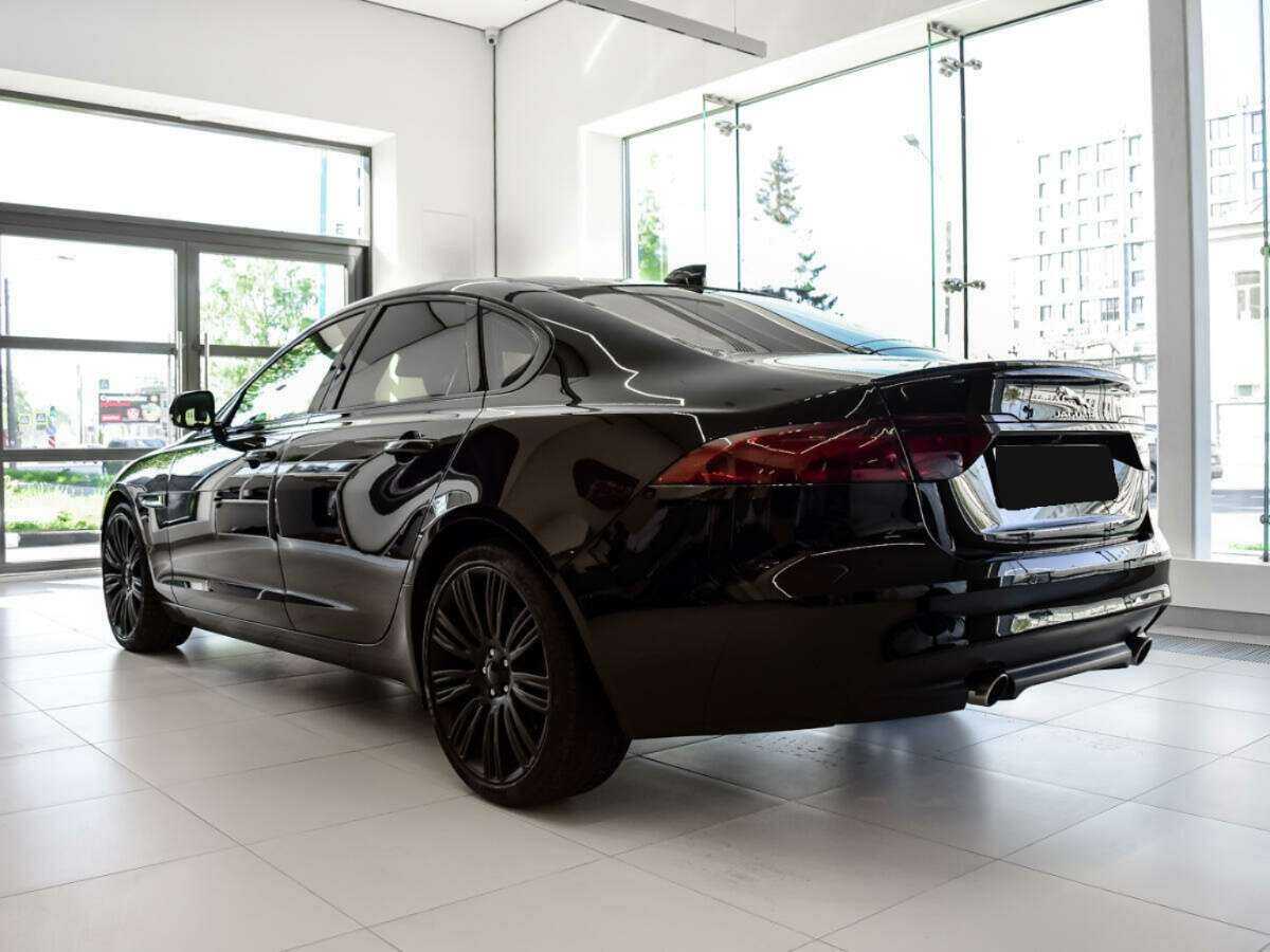 Jaguar XF с пробегом — 2017 год. Фото: #6