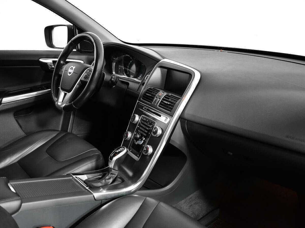 Volvo XC60 с пробегом — 2014 год. Фото: #8