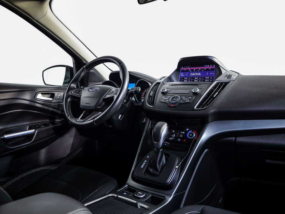 Ford Kuga с пробегом — 2017 год. Фото: #7