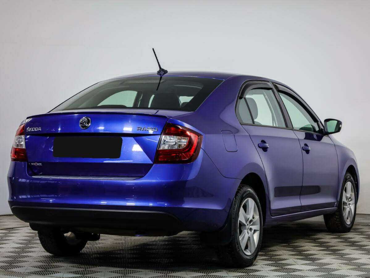 Skoda Rapid с пробегом — 2018 год. Фото: #3