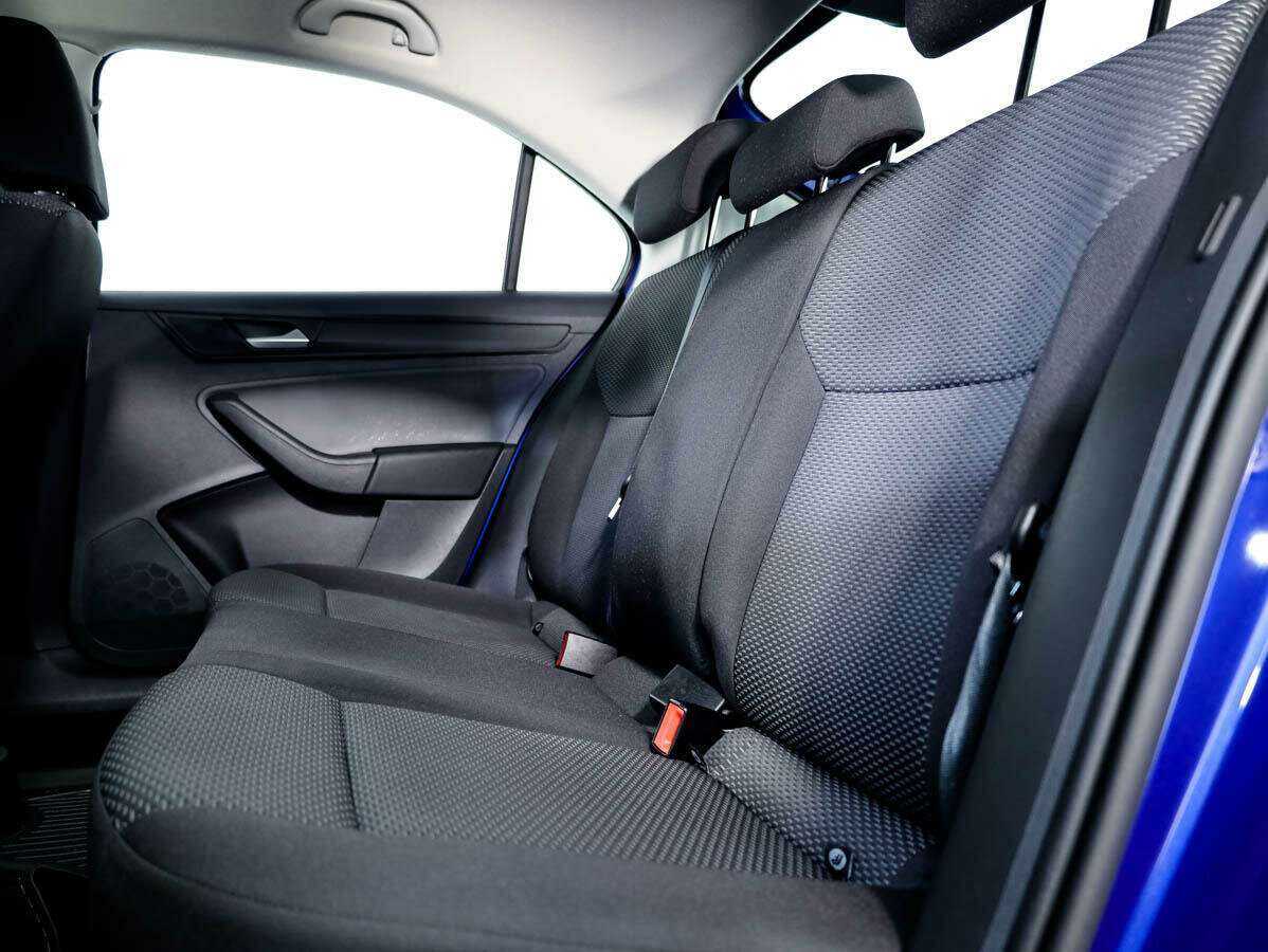 Volkswagen Polo с пробегом — 2022 год. Фото: #11