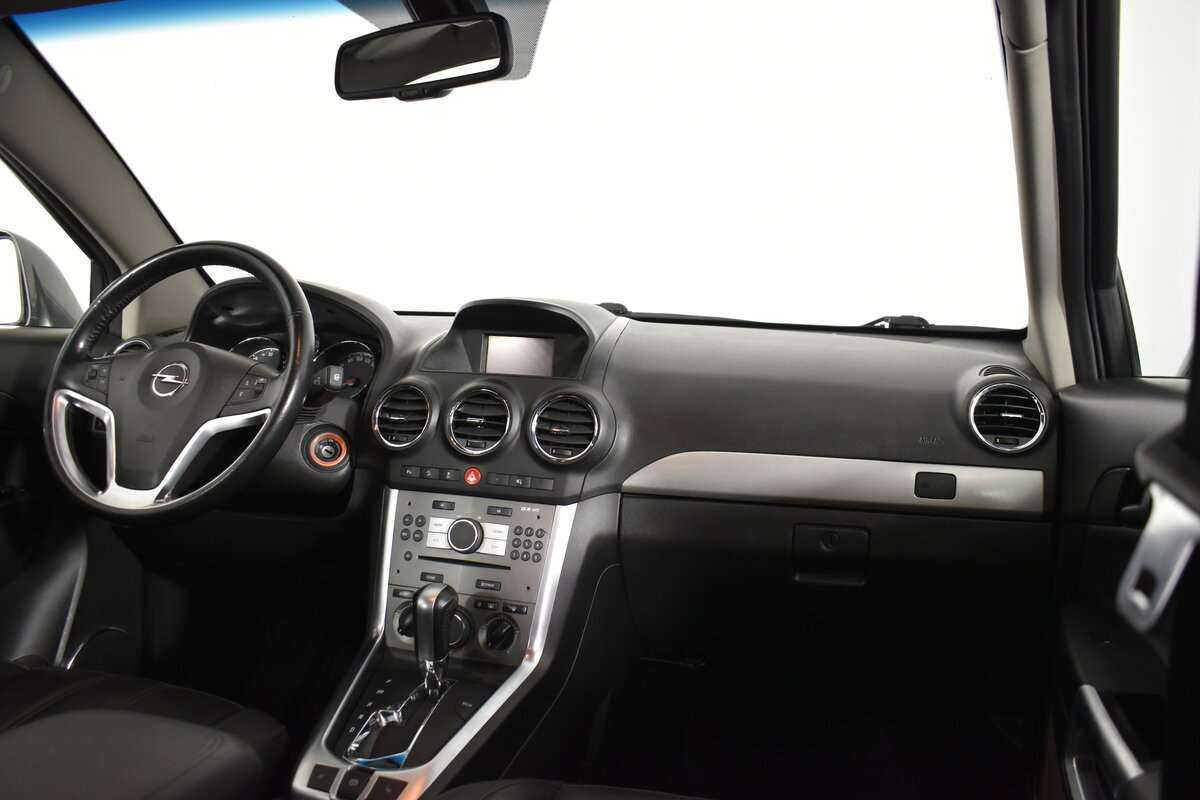 Opel Antara с пробегом — 2013 год. Фото: #10