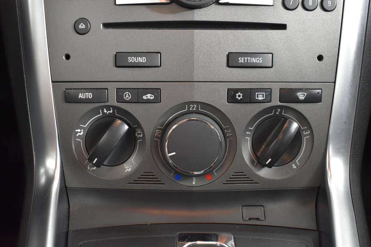 Opel Antara с пробегом — 2013 год. Фото: #14