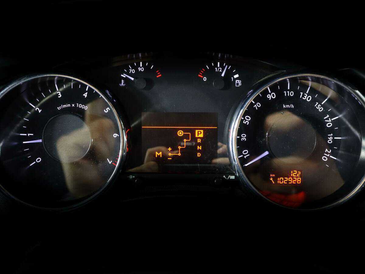 Peugeot 3008 с пробегом — 2012 год. Фото: #8