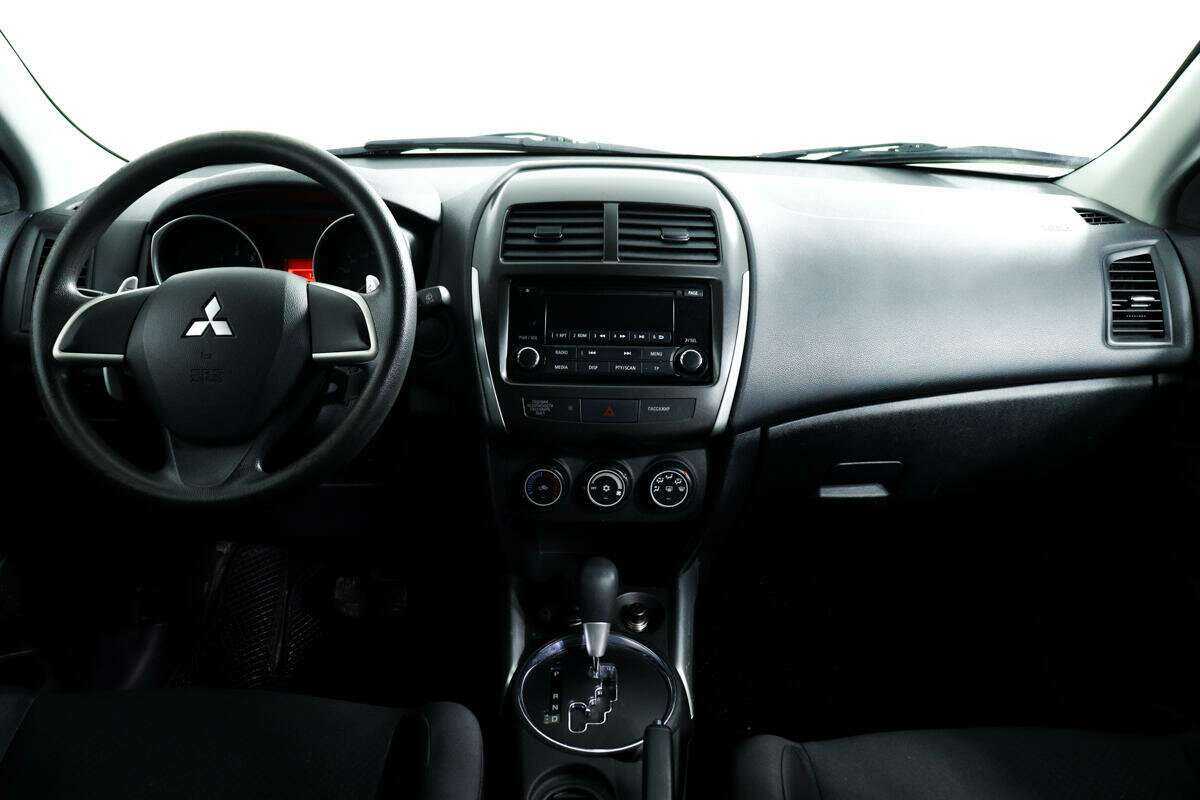 Mitsubishi ASX с пробегом — 2013 год. Фото: #10