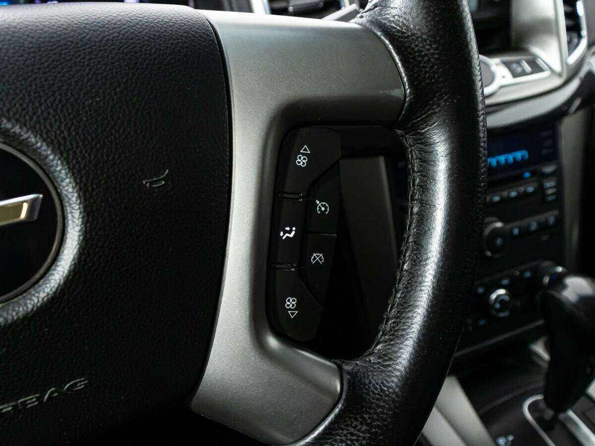 Chevrolet Captiva с пробегом — 2014 год. Фото: #12