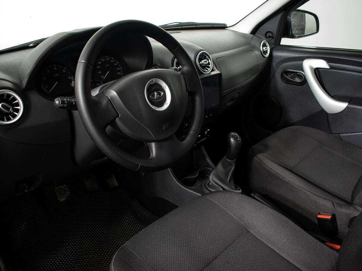 Lada (ВАЗ) Largus с пробегом — 2018 год. Фото: #10