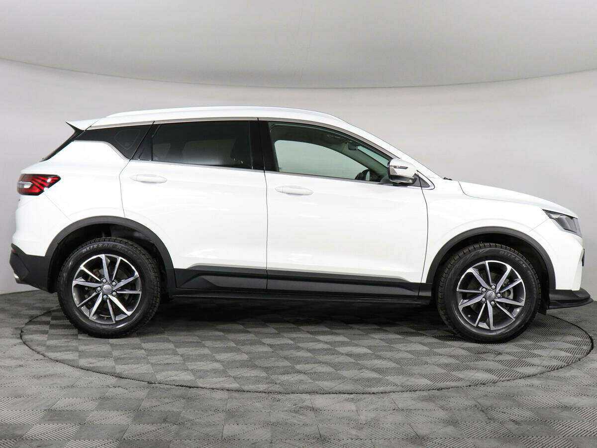 Geely Coolray с пробегом — 2021 год. Фото: #3