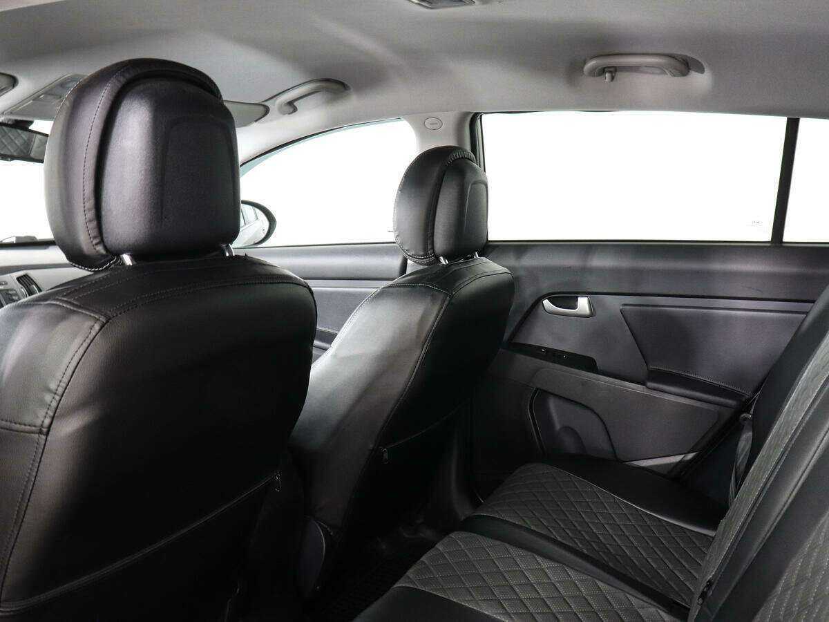 Kia Sportage с пробегом — 2014 год. Фото: #11