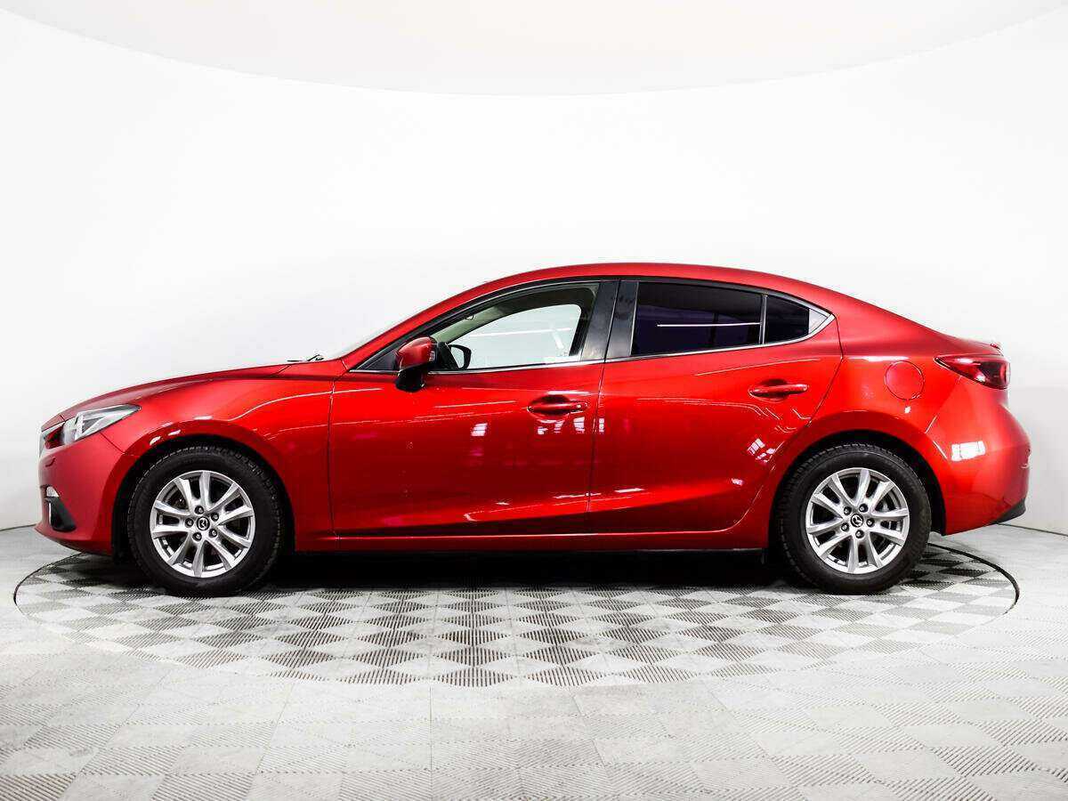 Mazda 3 с пробегом — 2015 год. Фото: #7