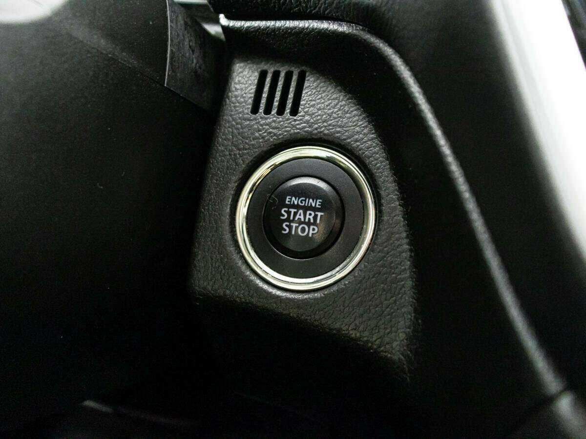 Suzuki SX4 с пробегом — 2018 год. Фото: #16