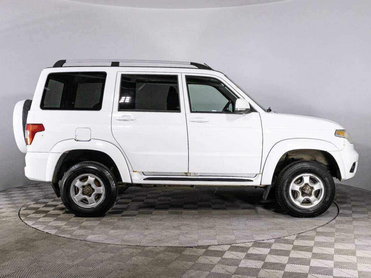 УАЗ Patriot с пробегом — 2018 год. Фото: #3