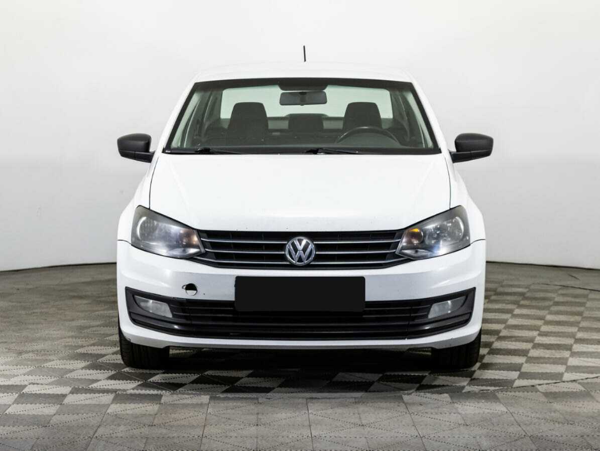 Volkswagen Polo с пробегом — 2020 год. Фото: #1