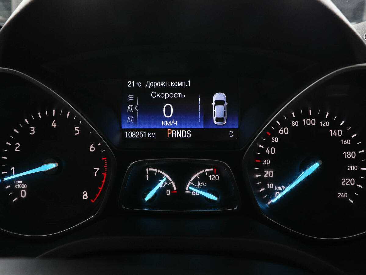 Ford Kuga с пробегом — 2018 год. Фото: #10