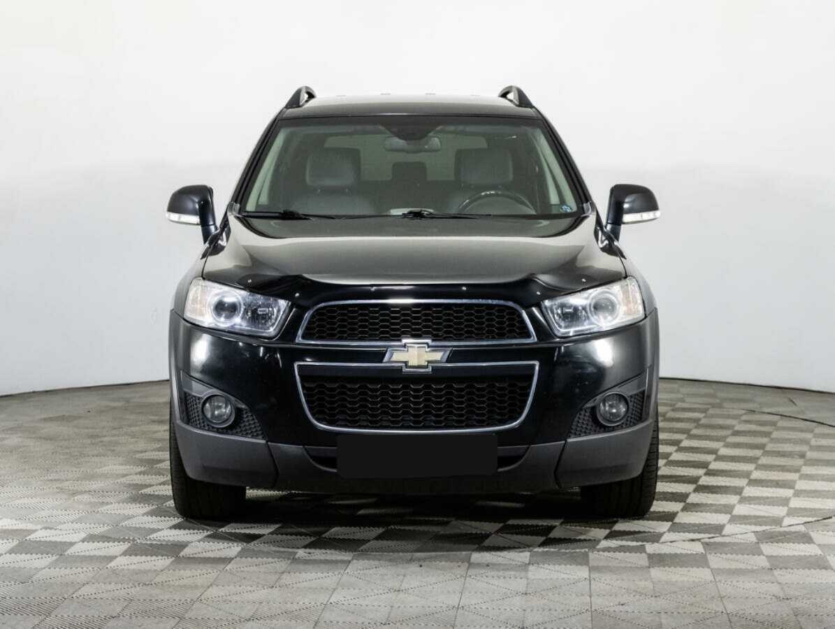 Chevrolet Captiva с пробегом — 2012 год. Фото: #1