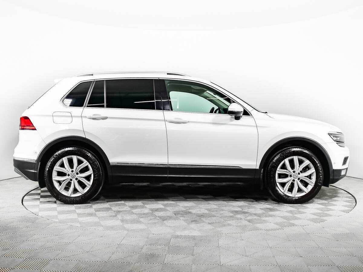 Volkswagen Tiguan с пробегом — 2017 год. Фото: #3