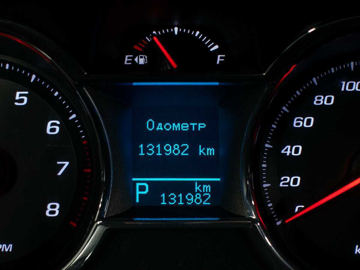 Chevrolet Captiva с пробегом — 2014 год. Фото: #11