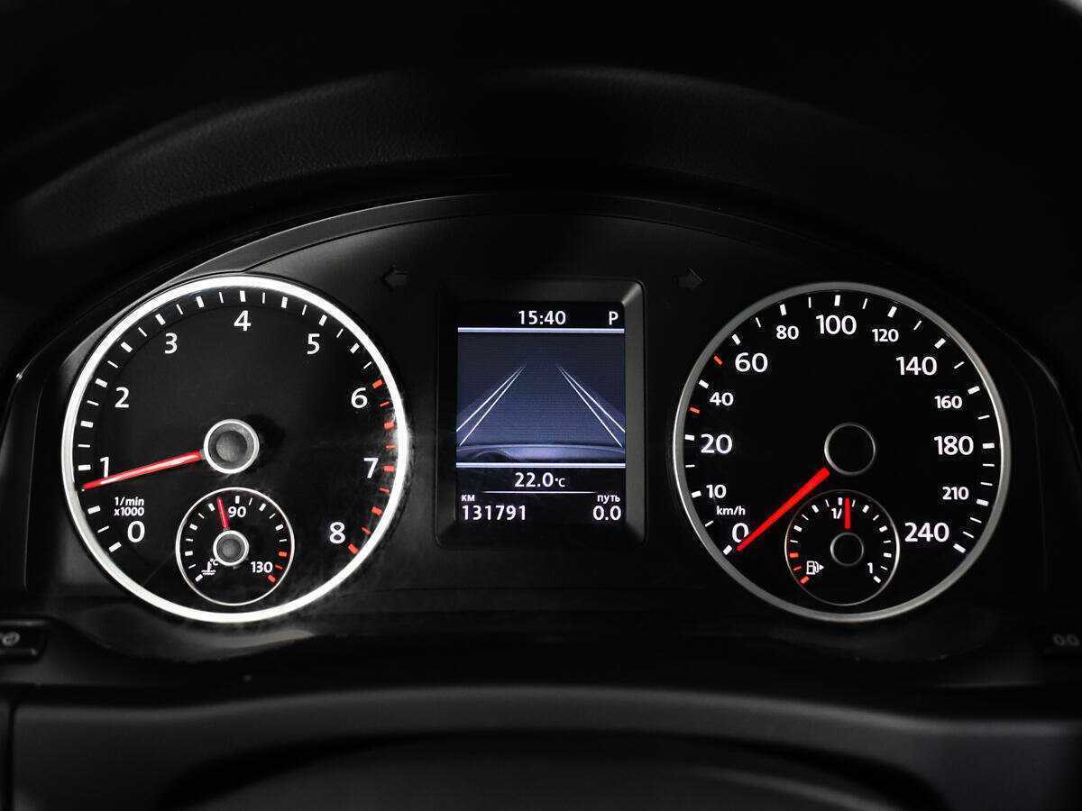 Volkswagen Tiguan с пробегом — 2013 год. Фото: #10
