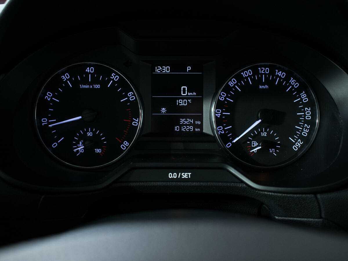 Skoda Octavia с пробегом — 2014 год. Фото: #10