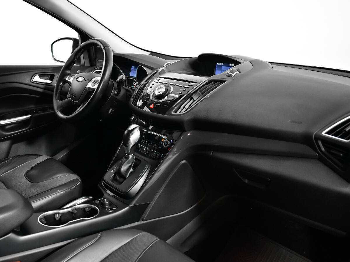 Ford Kuga с пробегом — 2016 год. Фото: #8