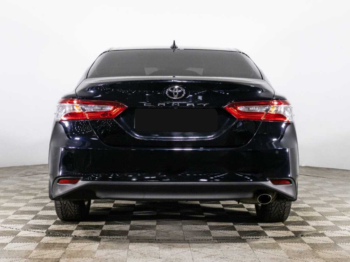 Toyota Camry с пробегом — 2021 год. Фото: #5