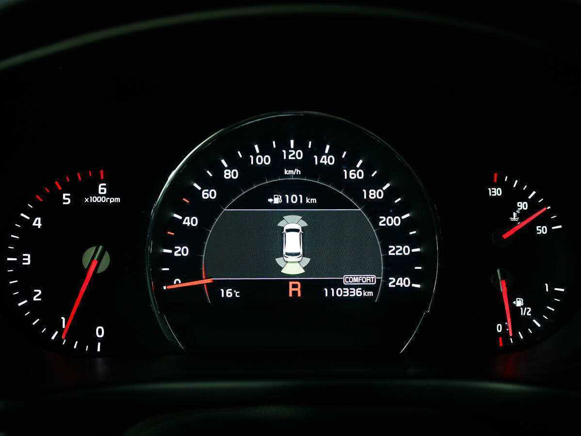 Kia Sorento с пробегом — 2018 год. Фото: #9