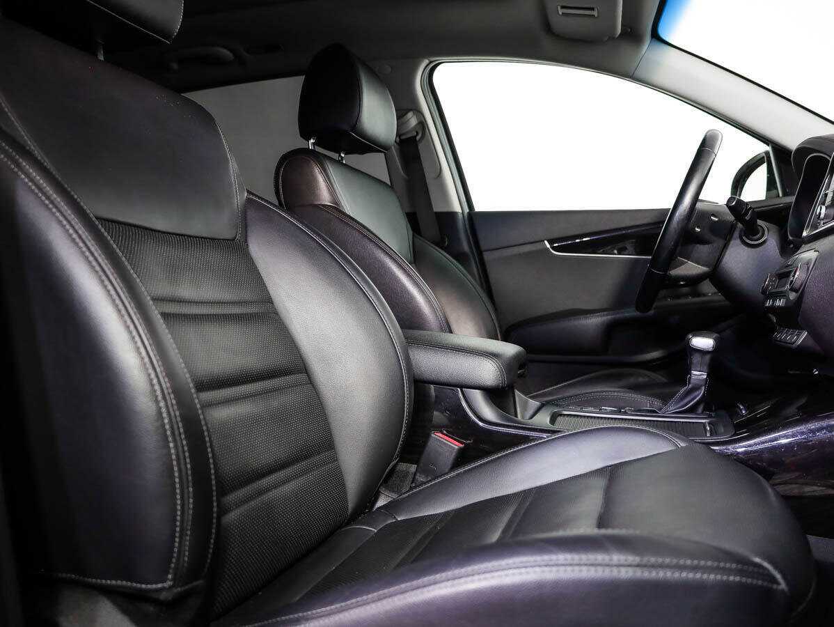 Kia Sorento с пробегом — 2018 год. Фото: #10