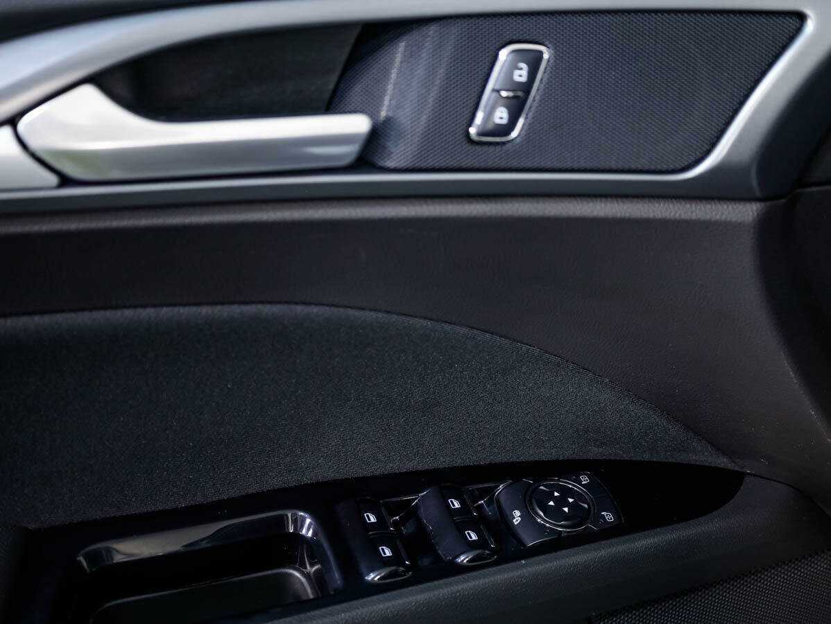 Ford Mondeo с пробегом — 2017 год. Фото: #12