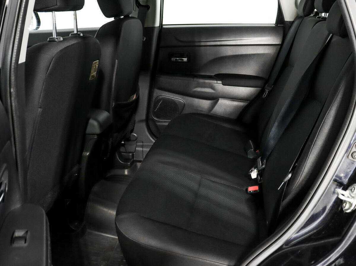 Mitsubishi ASX с пробегом — 2014 год. Фото: #9