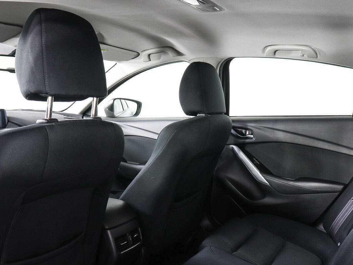 Mazda 6 с пробегом — 2017 год. Фото: #11