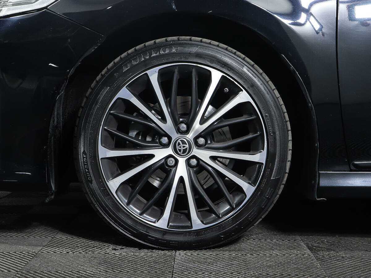 Toyota Camry с пробегом — 2020 год. Фото: #19