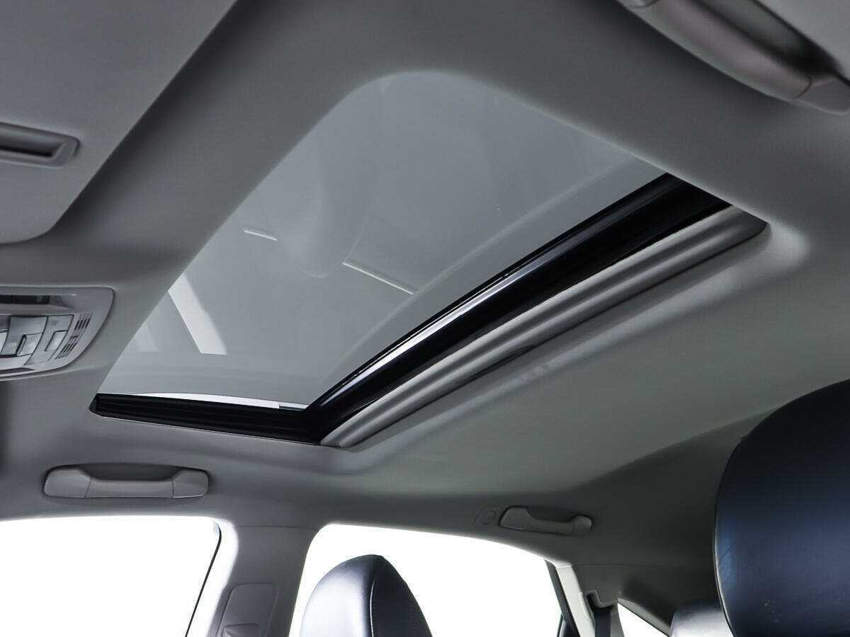 Lexus RX с пробегом — 2012 год. Фото: #21