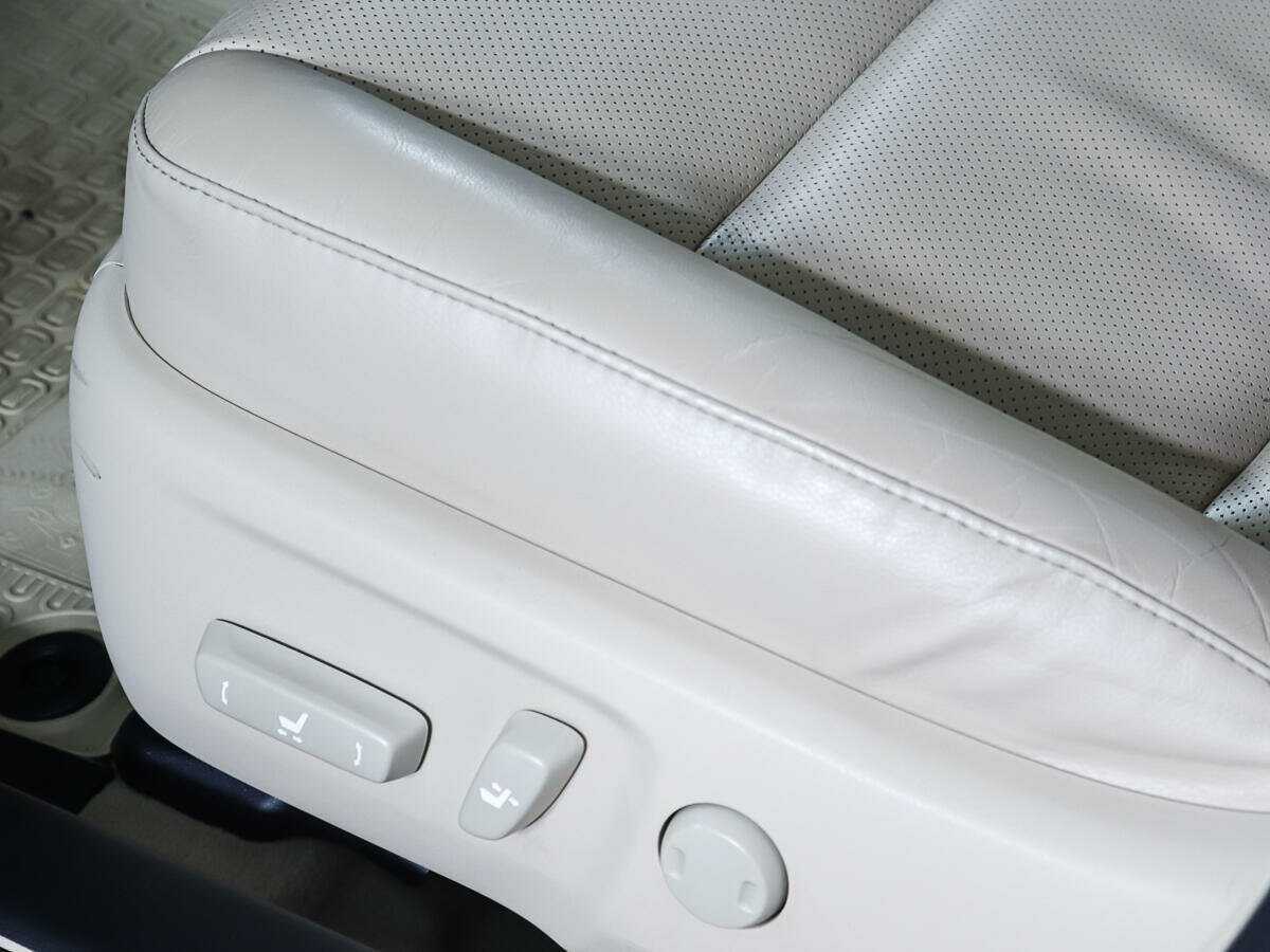 Toyota Camry с пробегом — 2014 год. Фото: #18