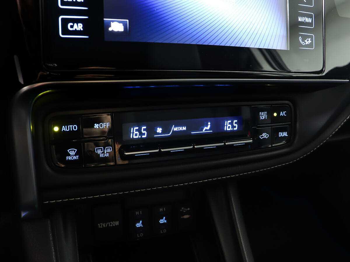 Toyota Corolla с пробегом — 2017 год. Фото: #14