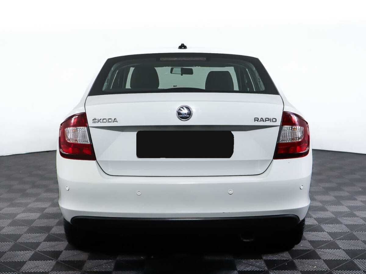 Skoda Rapid с пробегом — 2019 год. Фото: #5