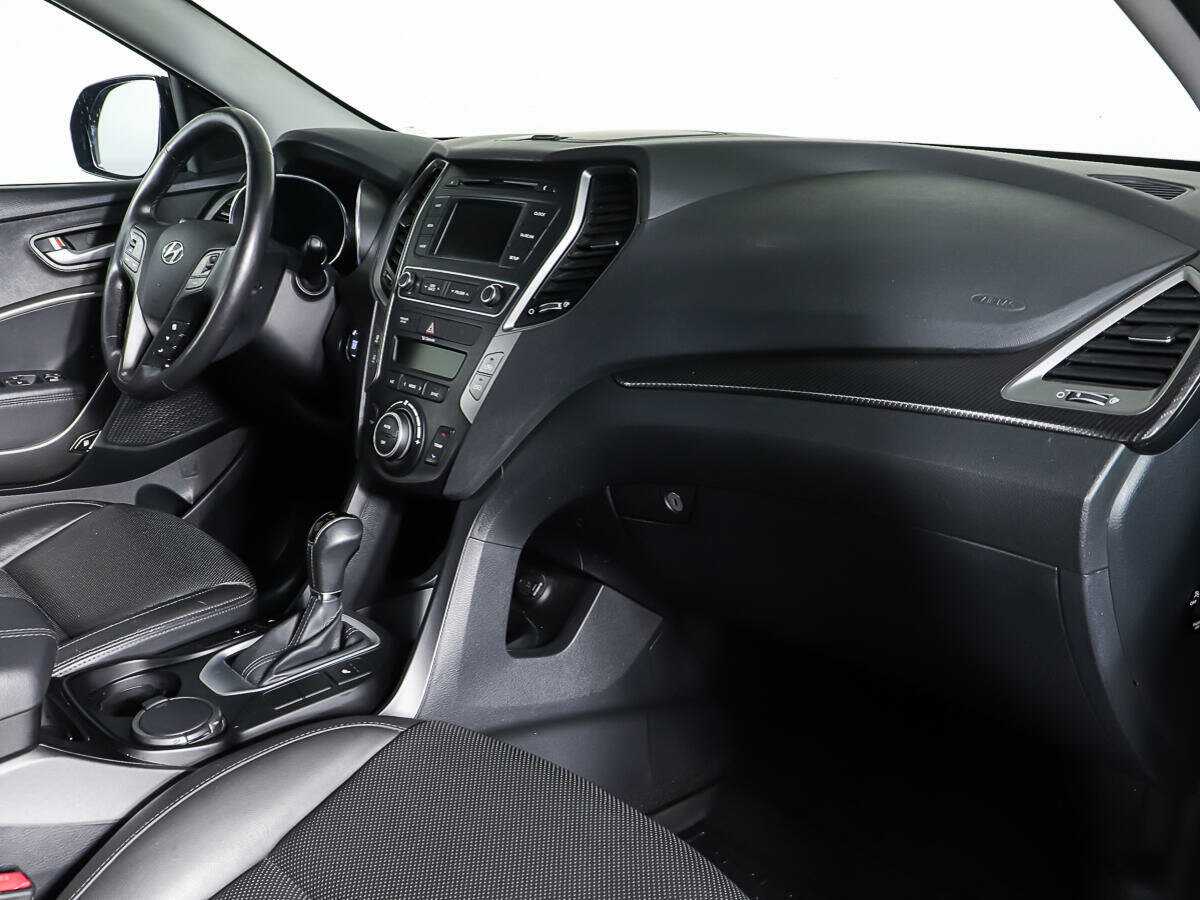 Hyundai Santa Fe с пробегом — 2016 год. Фото: #8