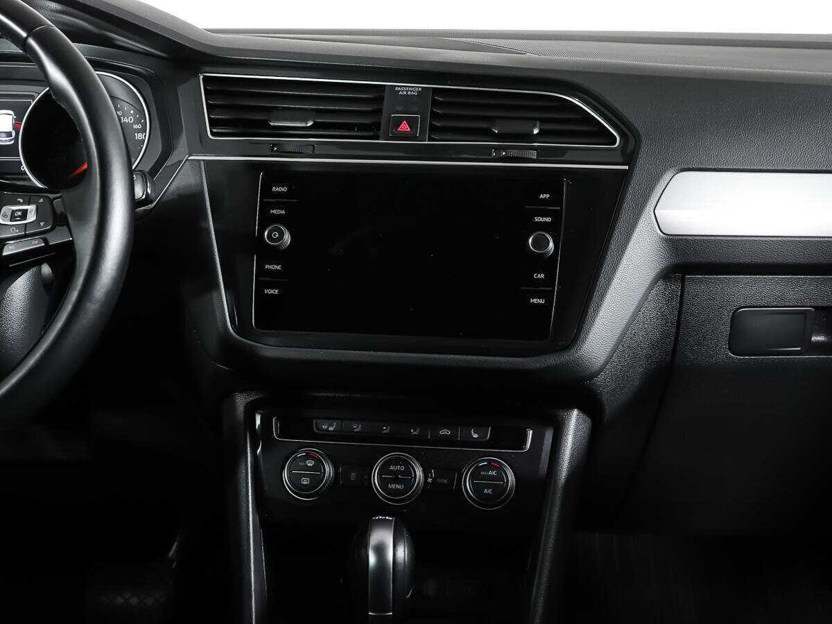 Volkswagen Tiguan с пробегом — 2018 год. Фото: #10