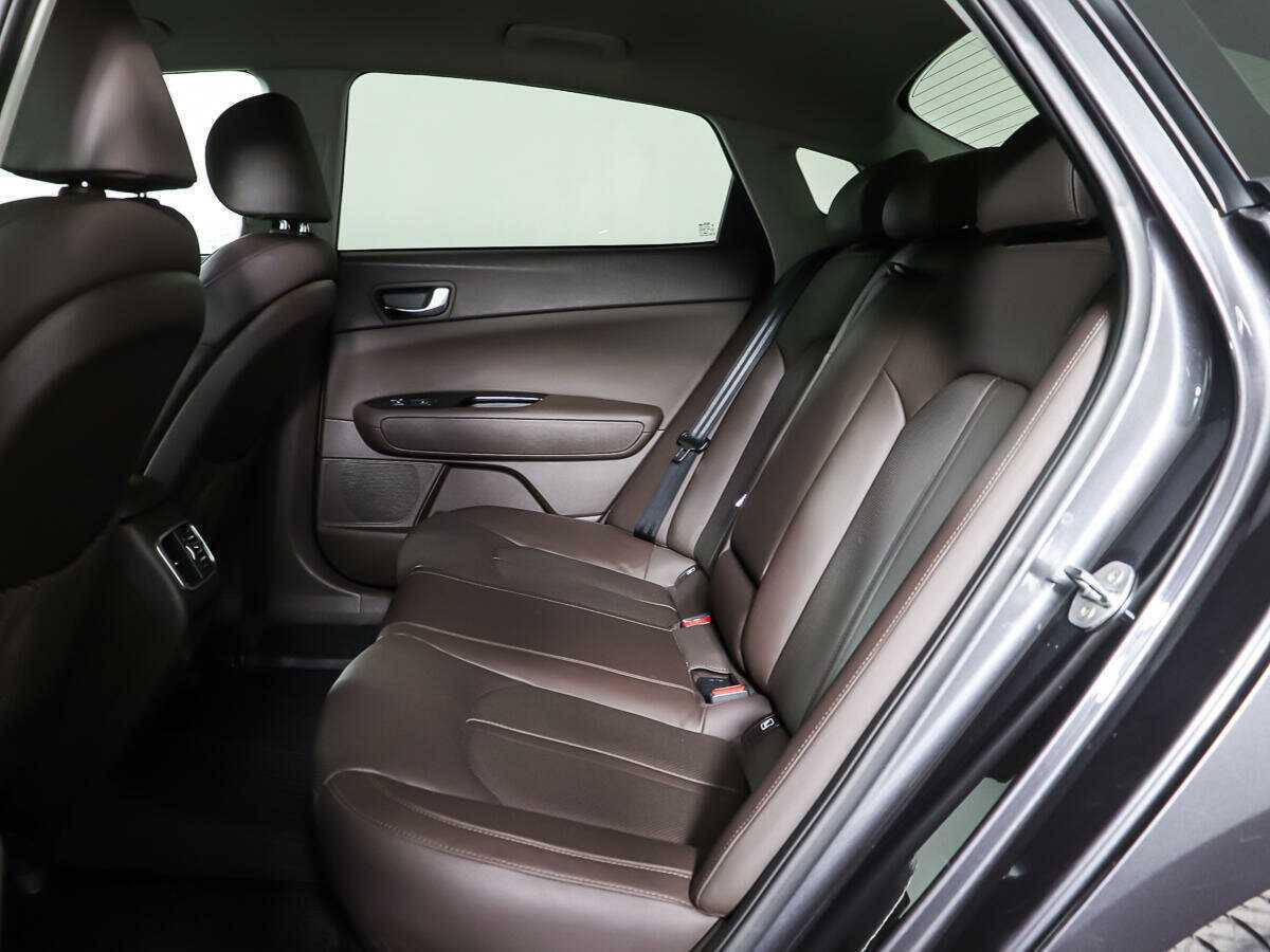 Kia Optima с пробегом — 2019 год. Фото: #9