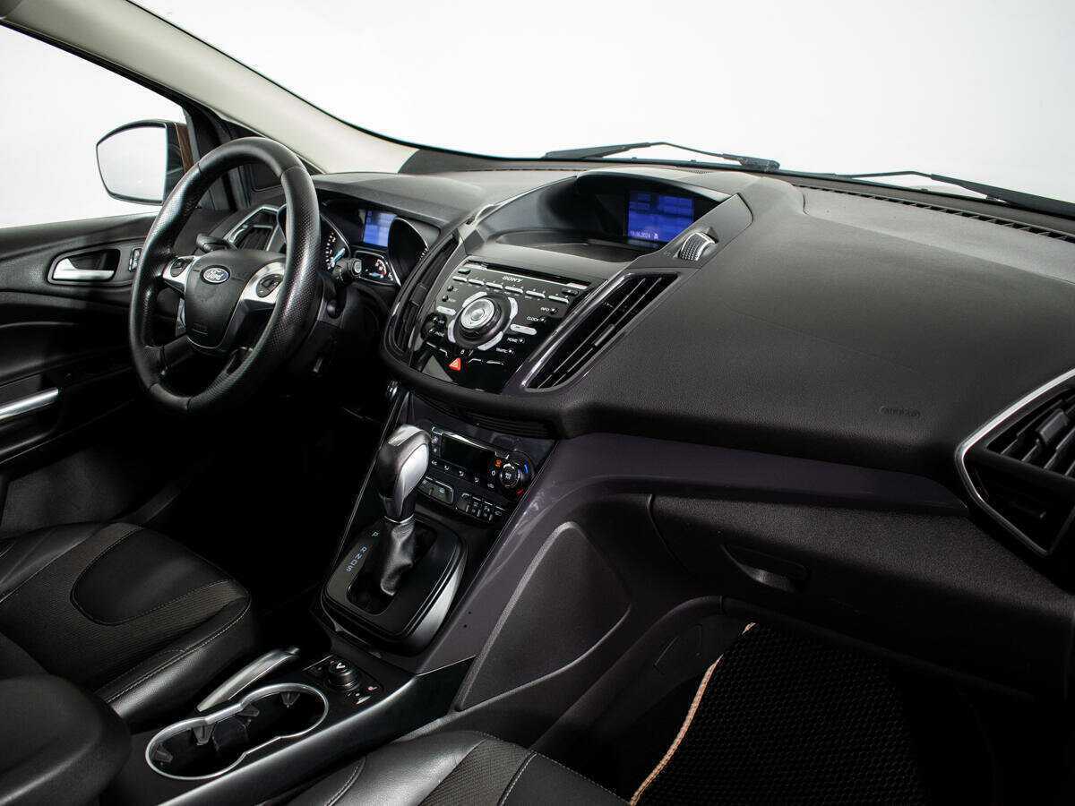 Ford Kuga с пробегом — 2013 год. Фото: #7