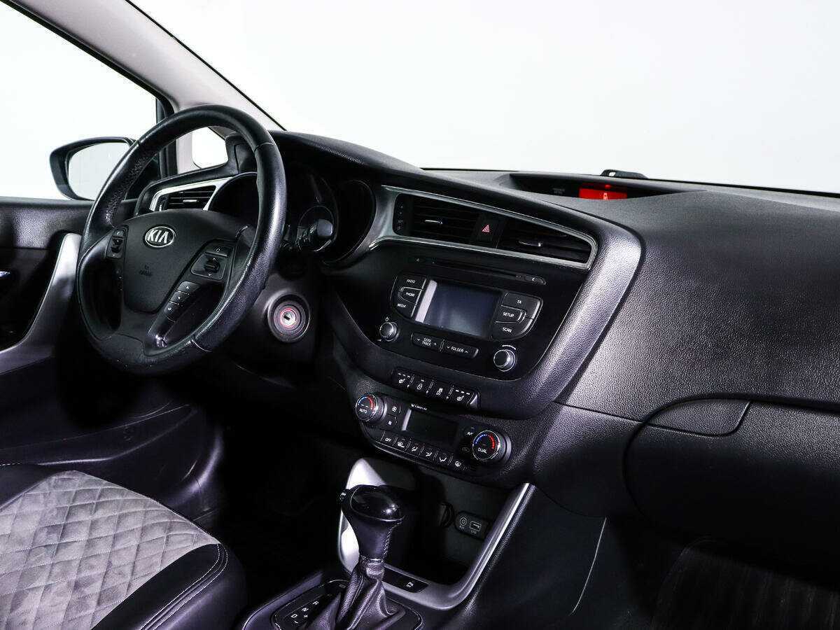 Kia Ceed с пробегом — 2017 год. Фото: #6