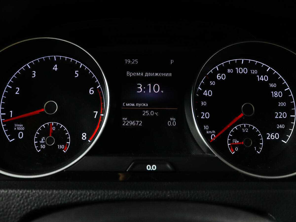 Volkswagen Golf с пробегом — 2013 год. Фото: #8