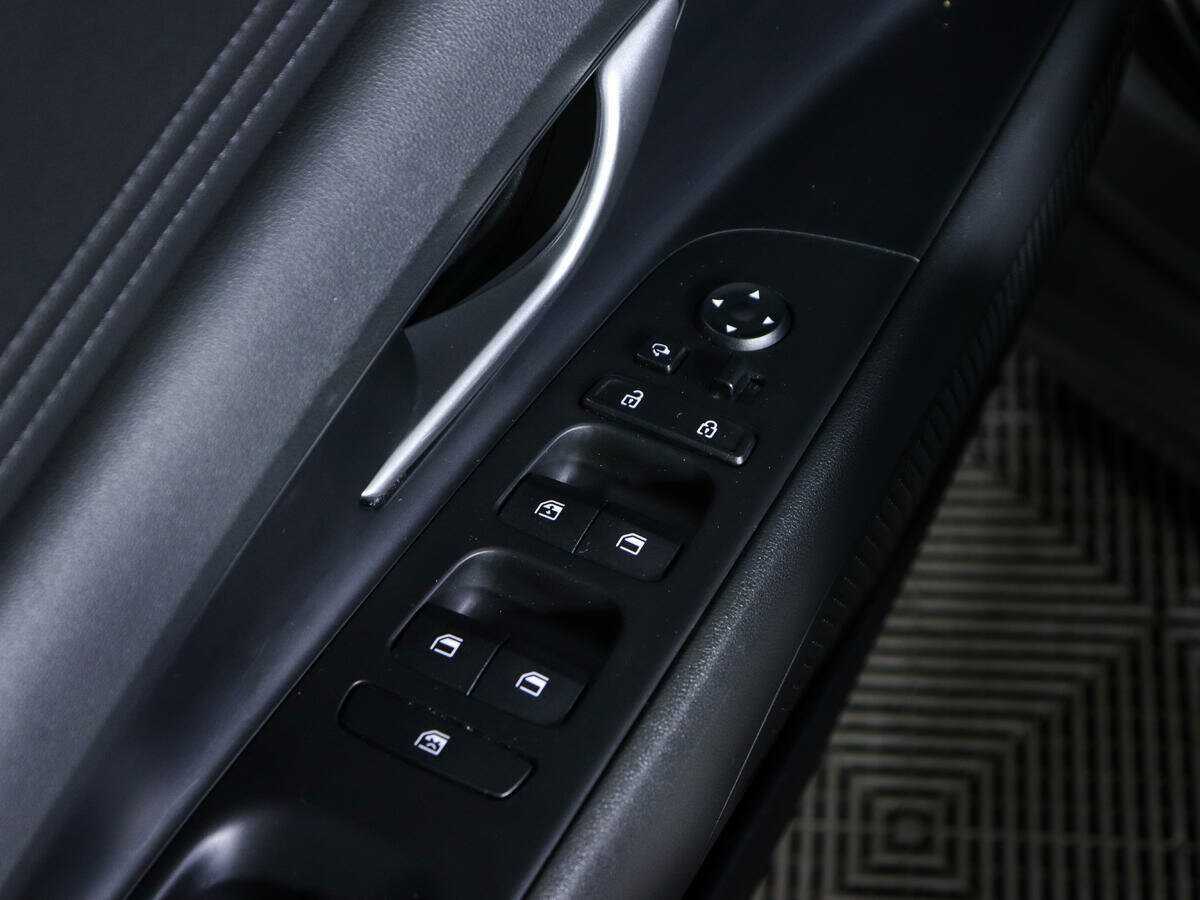 Hyundai Elantra с пробегом — 2022 год. Фото: #17