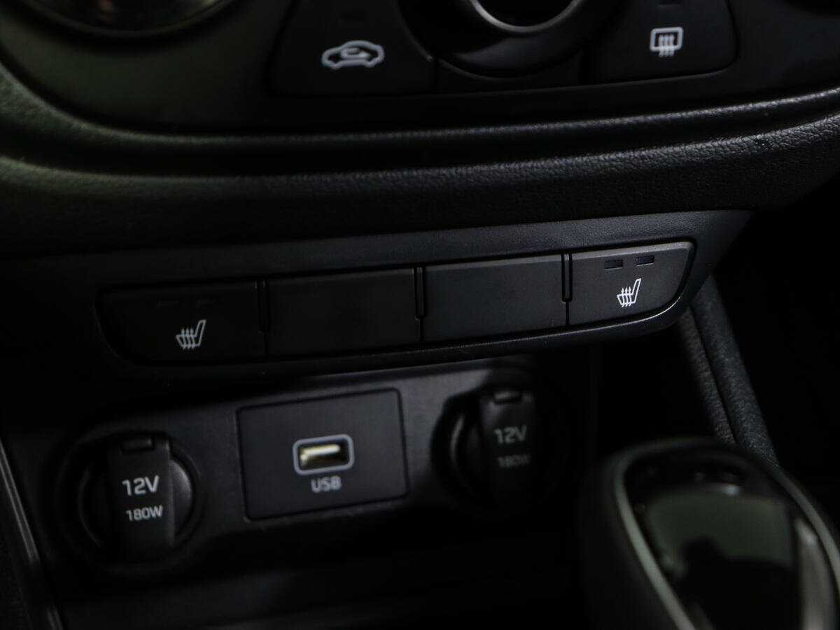 Hyundai Solaris с пробегом — 2019 год. Фото: #15