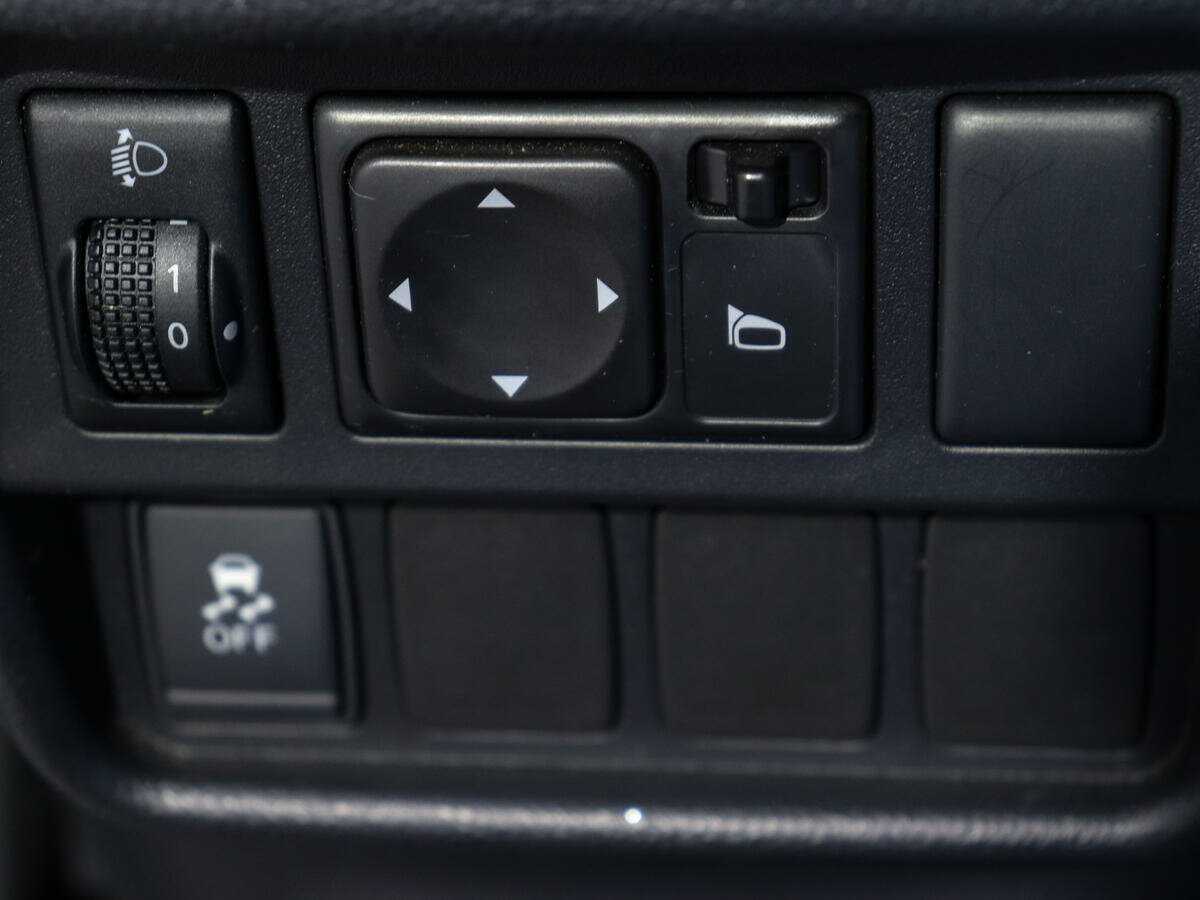 Nissan Juke с пробегом — 2014 год. Фото: #13