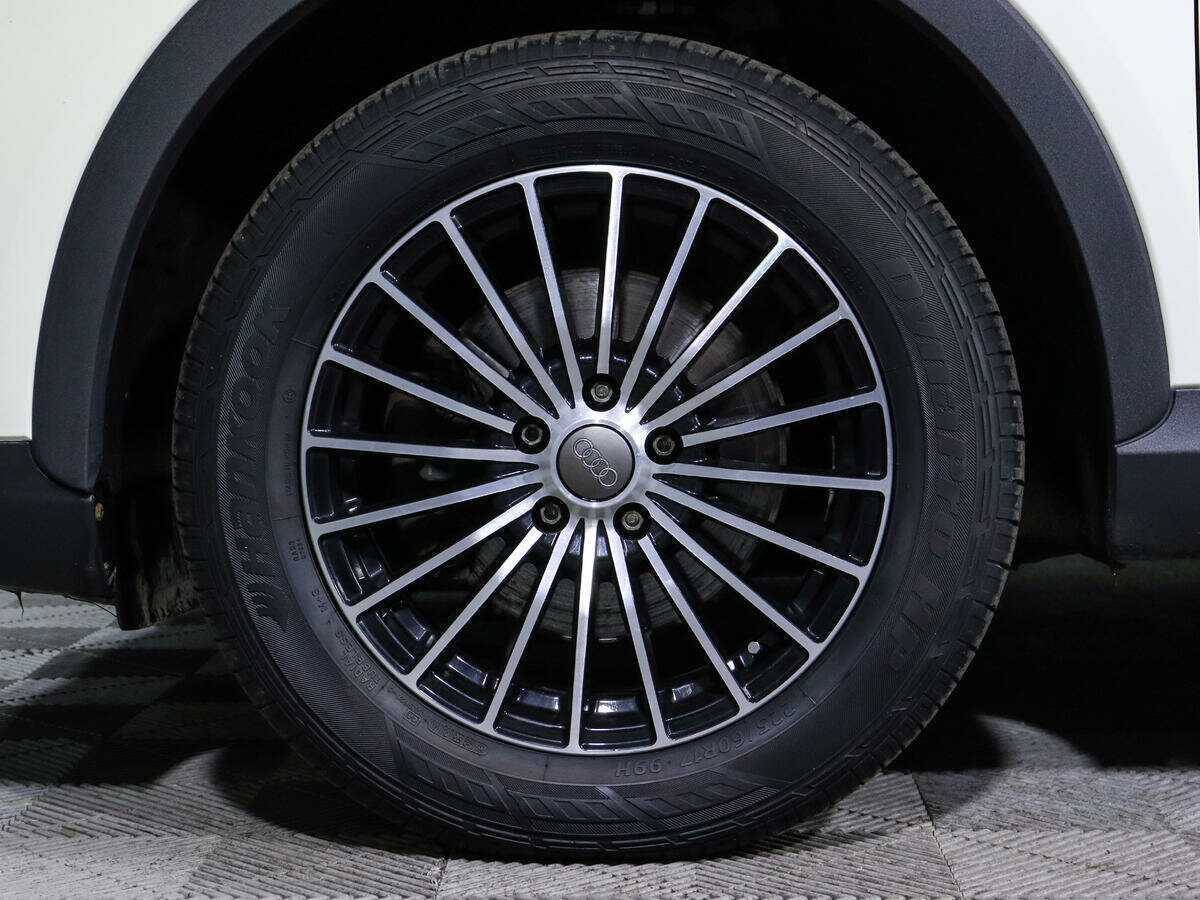 Audi Q3 с пробегом — 2012 год. Фото: #12