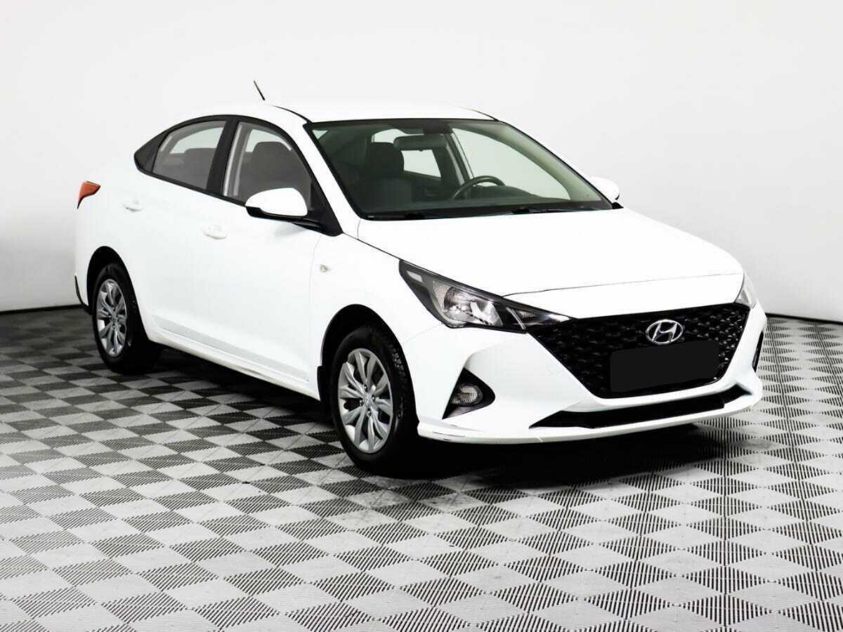 Hyundai Solaris с пробегом — 2020 год. Фото: #2