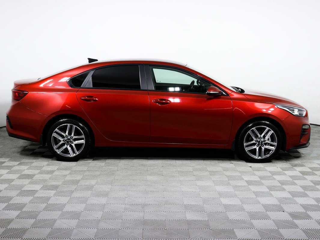 Kia Cerato с пробегом — 2019 год. Фото: #3