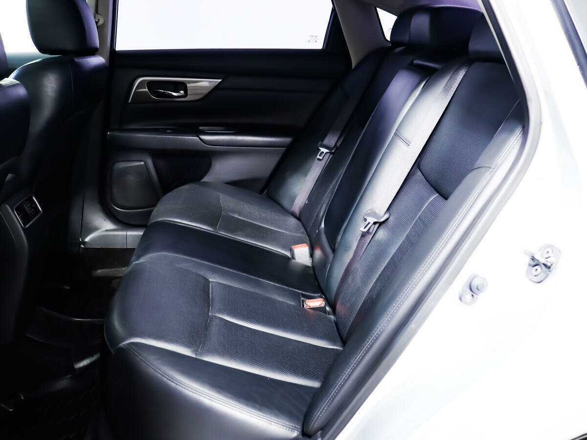 Nissan Teana с пробегом — 2014 год. Фото: #10